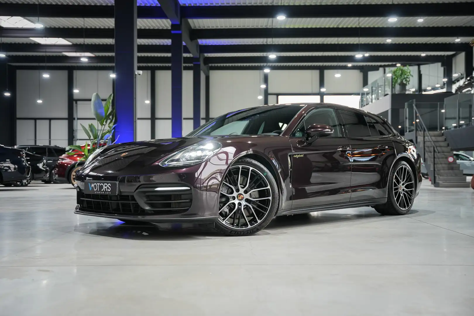 Porsche Panamera 4 e-Hybrid Sport Turismo V6 Bi-Turbo - facelift Violet - 1