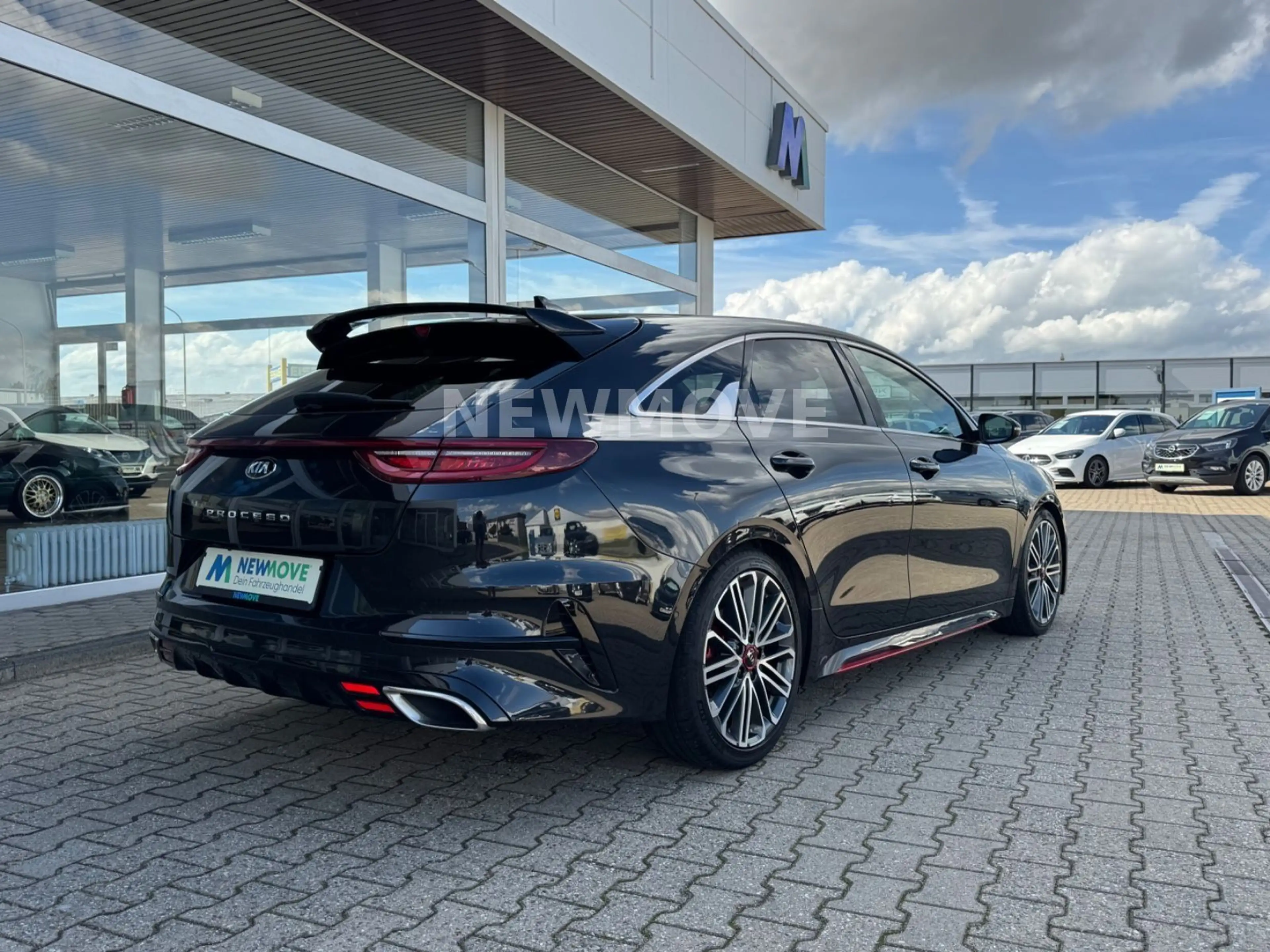 Kia ProCeed / pro_cee'd ProCeed GT Navi JBL Keyless Kam. Carplay E-Sitze — photo 4