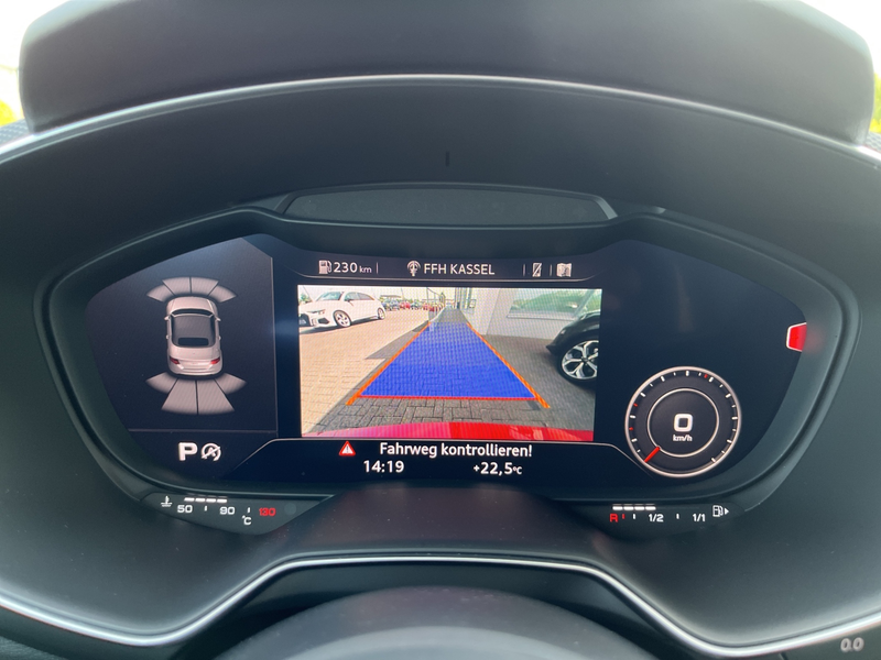 Audi TT 45 2.0 TFSI Roadster s tronic — photo 13