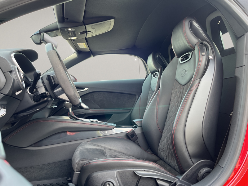 Audi TT 45 2.0 TFSI Roadster s tronic — photo 10