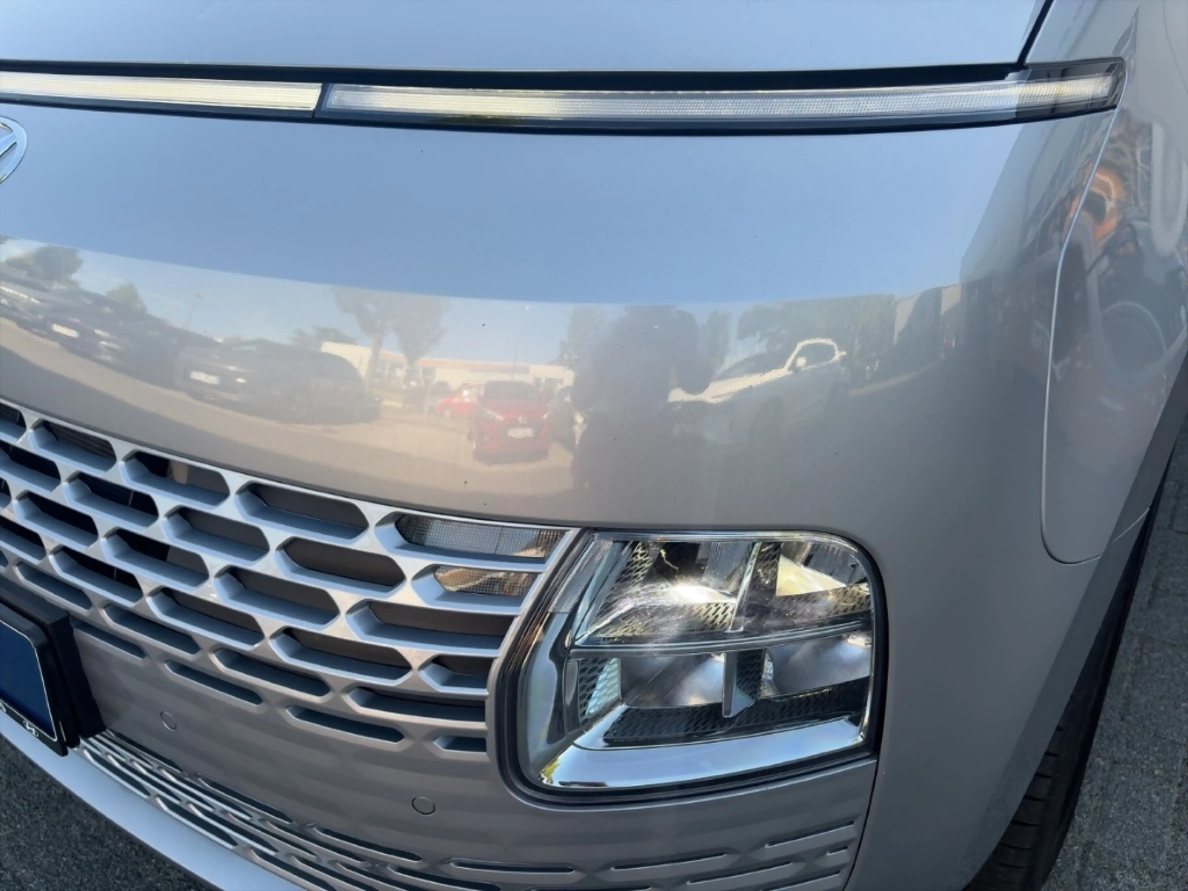 Hyundai STARIA PRIME 2.2 CRDi 4WD *PANO*LEDER*LED*CARPLAY* — photo 5