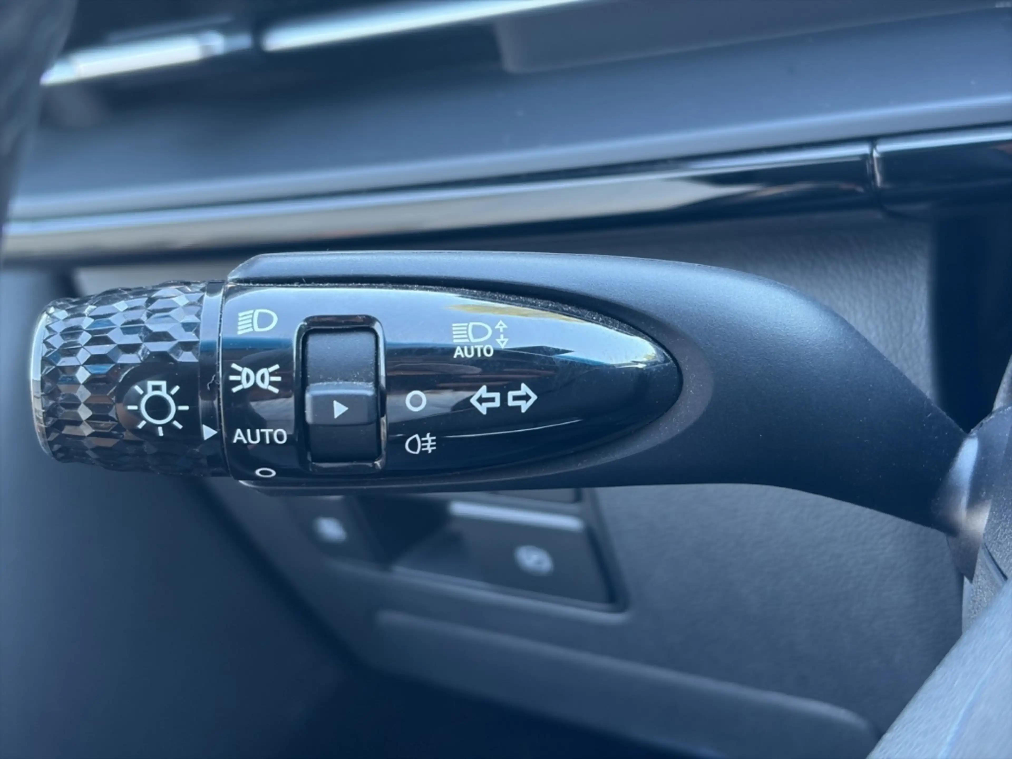 Hyundai STARIA PRIME 2.2 CRDi 4WD *PANO*LEDER*LED*CARPLAY* — photo 15