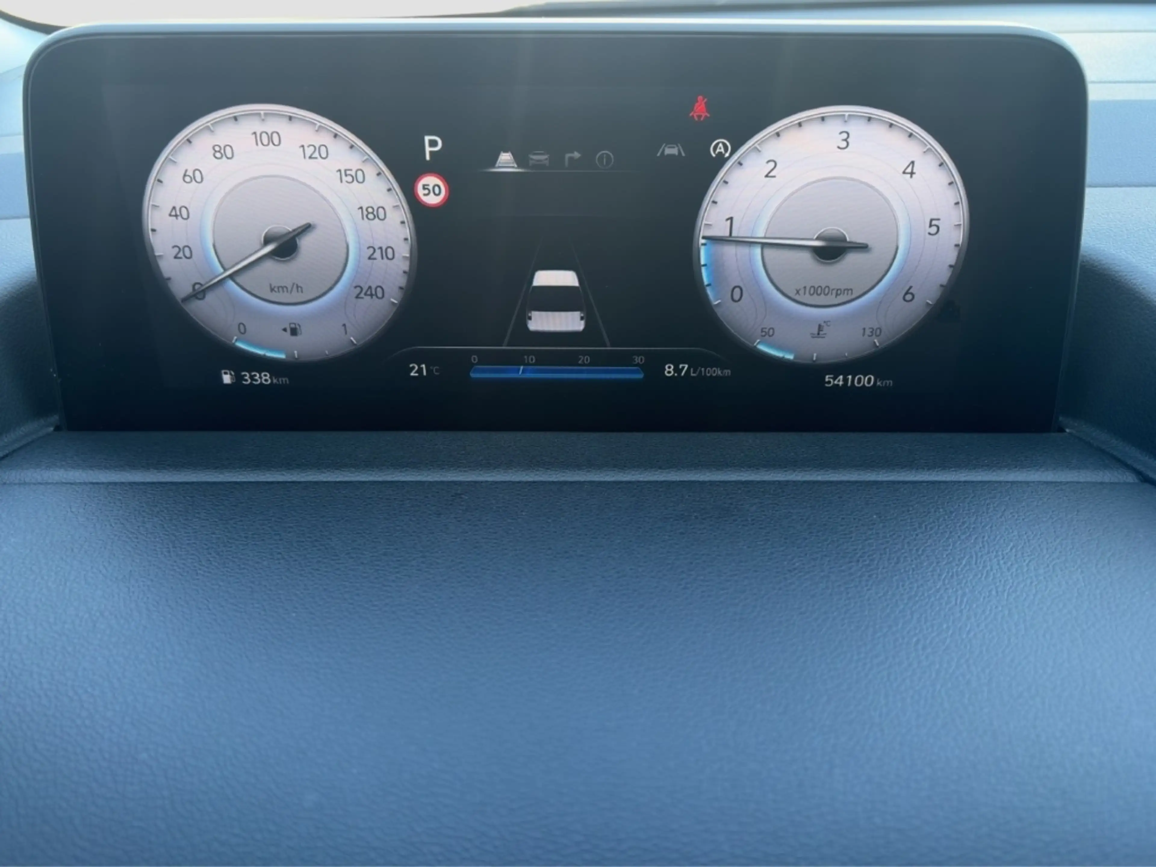 Hyundai STARIA PRIME 2.2 CRDi 4WD *PANO*LEDER*LED*CARPLAY* — photo 12