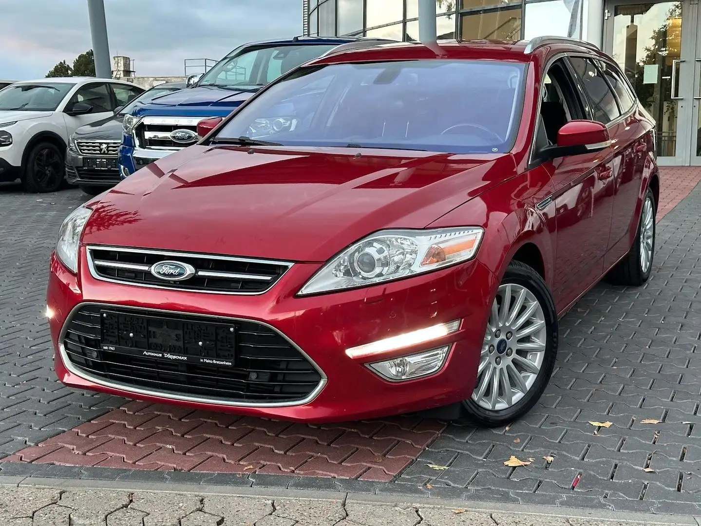 Ford Mondeo Turnier Business*LEDER*SITZKLIMA*AHK*XENO Rot - 2