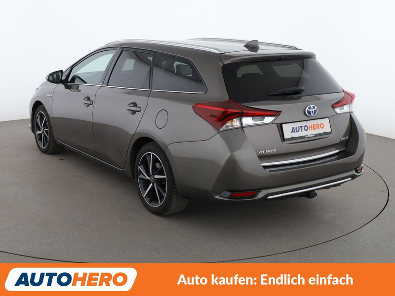 Toyota Auris 1.8 Hybrid Edition-S+ Aut.*NAVI*CAM*TEMPO*SHZ* — photo 4