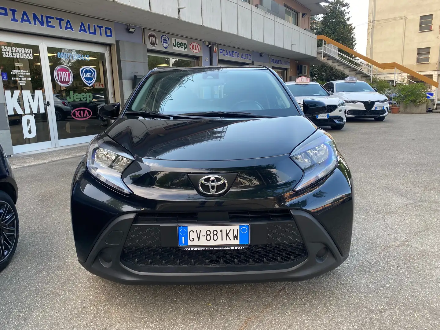 Toyota Aygo AYGOX ACTIVE 1.0 BZ CVT 72cv - IMM. 05/2024 Noir - 1