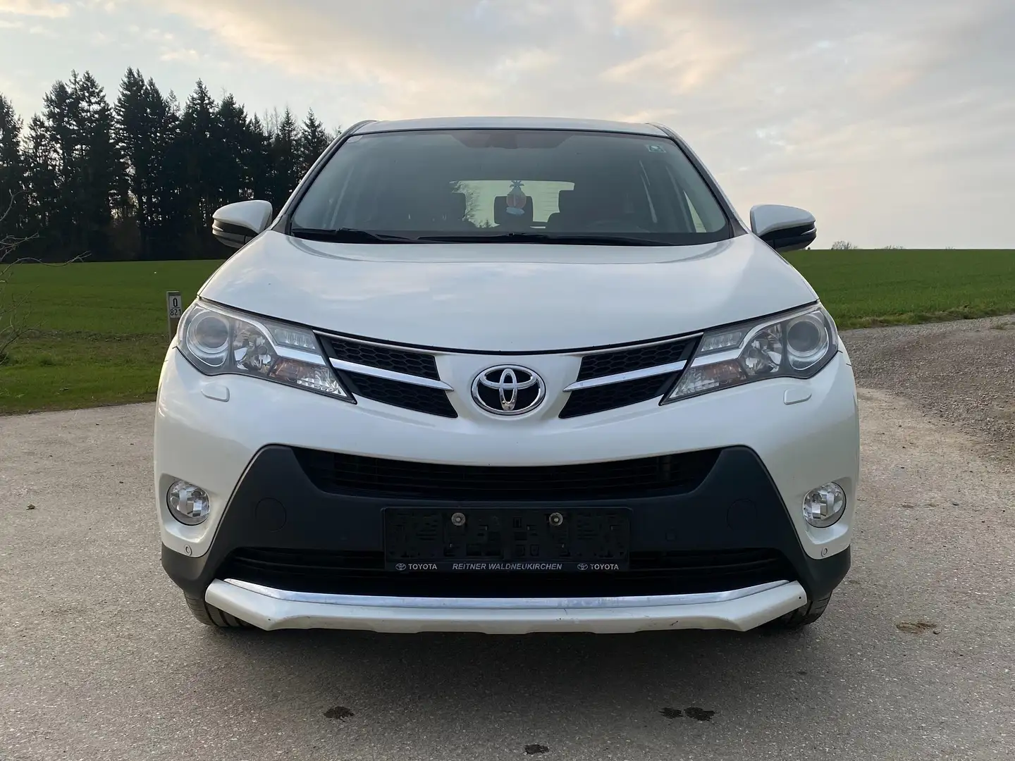 Toyota RAV 4 RAV4 2,0 D-4D Elegance 4WD Elegance Weiß - 2