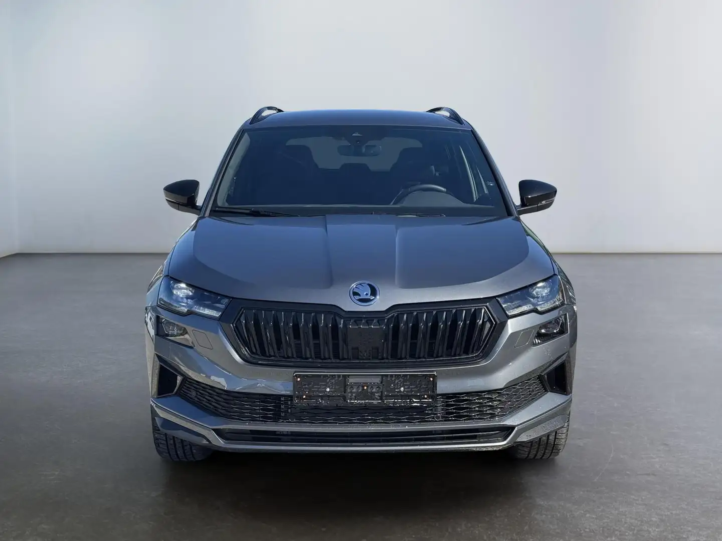 Skoda Karoq Sportline 1,5 TSI DSG 2ZKlimaautomatik Canton A... Grau - 2
