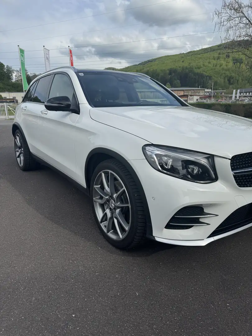 Mercedes-Benz GLC 43 AMG Mercedes-AMG 4MATIC Aut. Weiß - 1