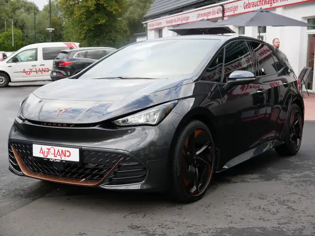 CUPRA Born