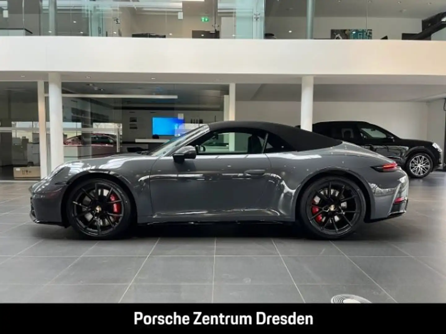 Porsche 992 -2 (911) Carrera 4S Cabriolet*BOSE*HD-Matrix Grau - 2