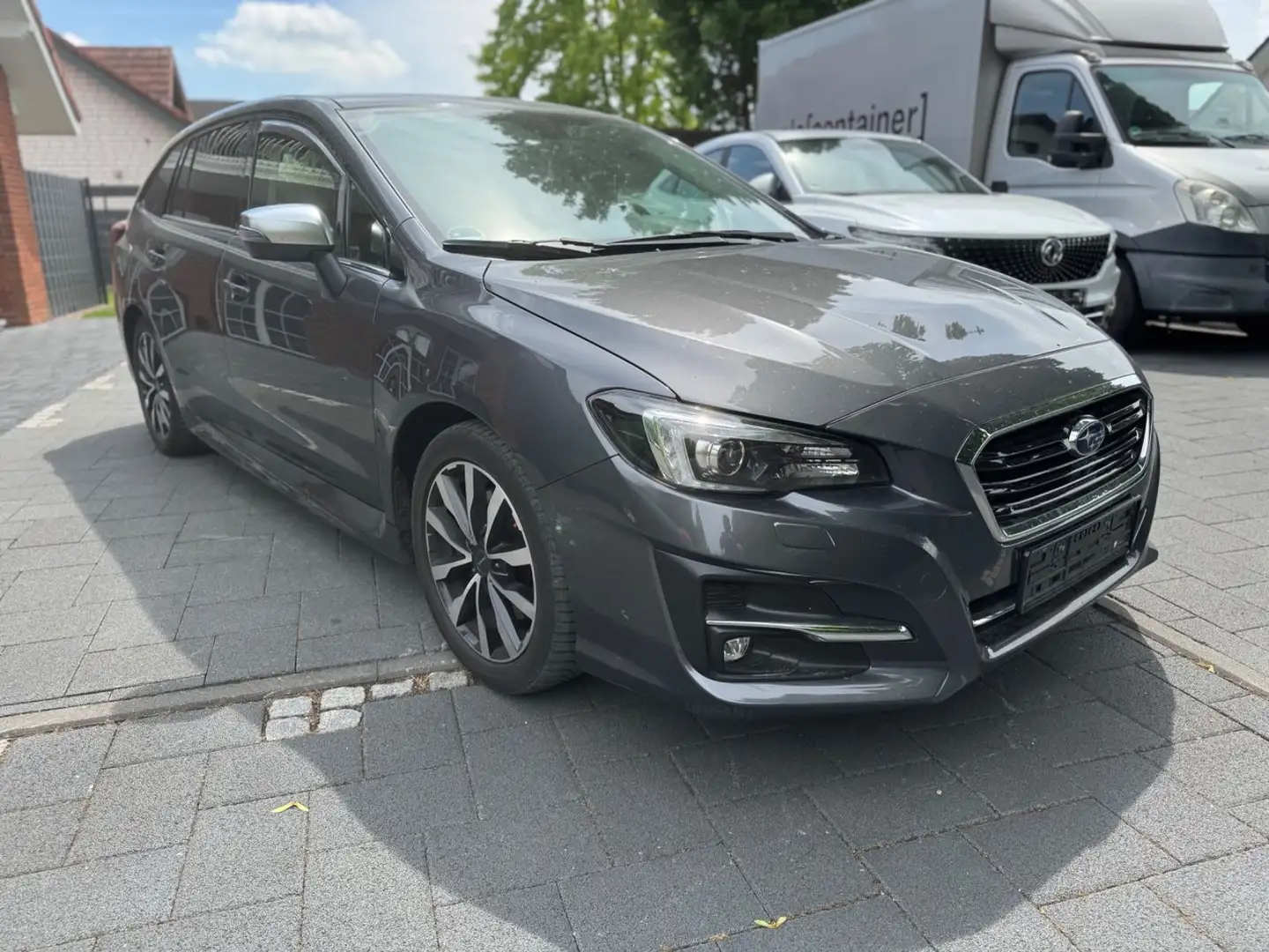 Subaru Levorg 2.0 Exclusive 4x4 Leder LED ACC Kamera Grau - 1