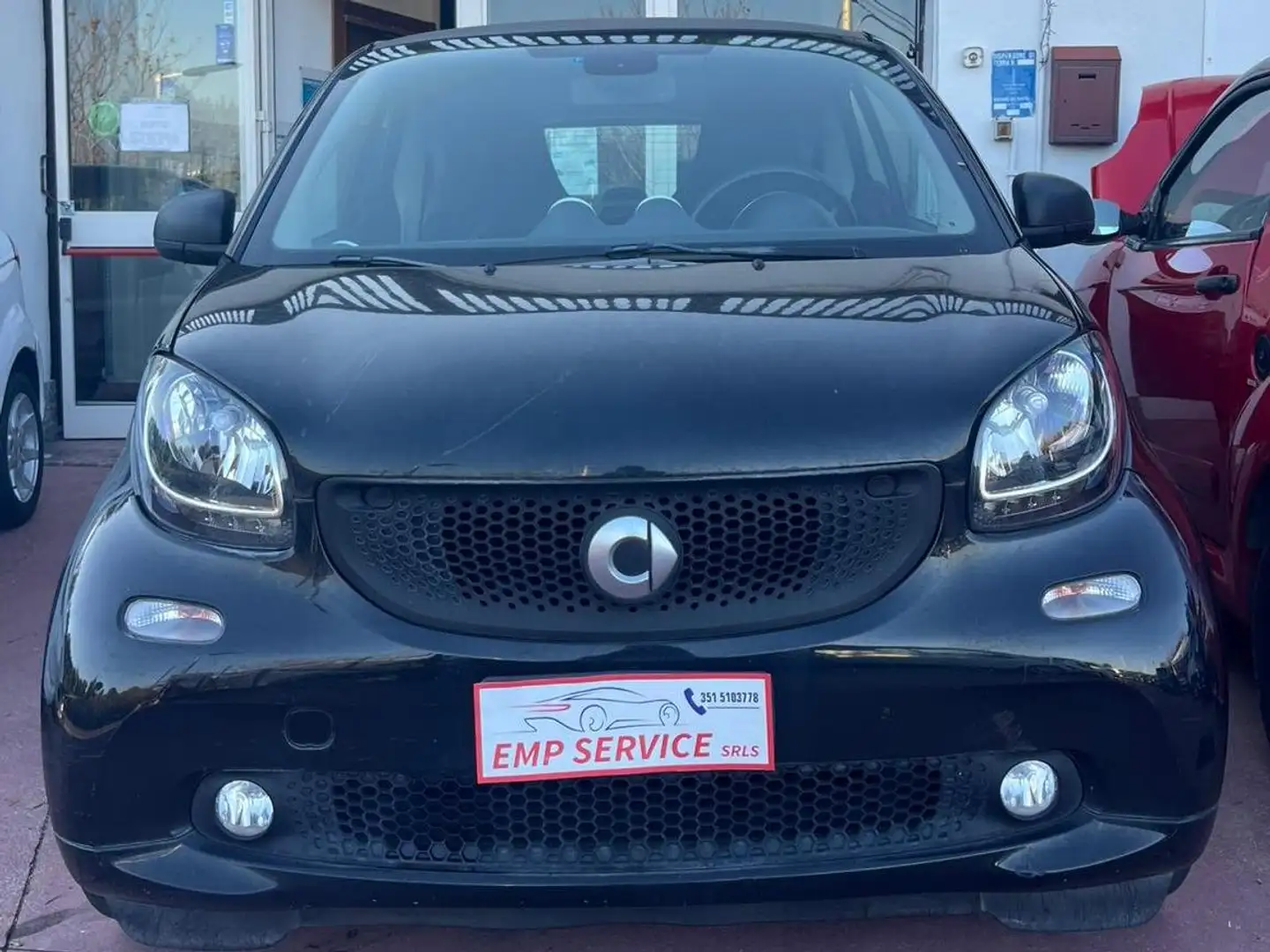 smart forTwo Fortwo 1.0 mhd bianca lim 70cv Noir - 1