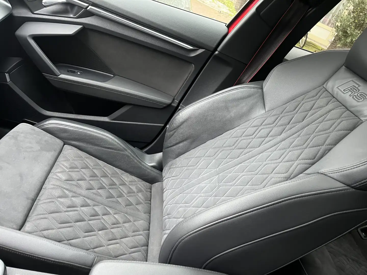 Audi RS3 TFSI  Quatro Pano  Camera B&O Rood - 2