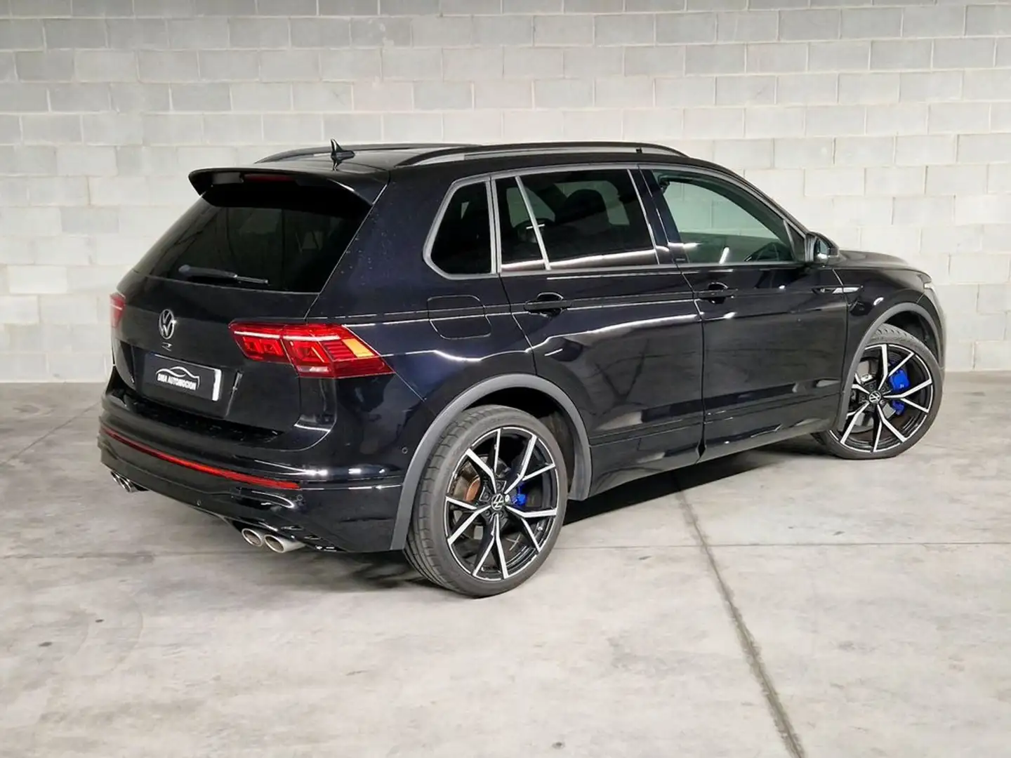 Volkswagen Tiguan R Zwart - 2