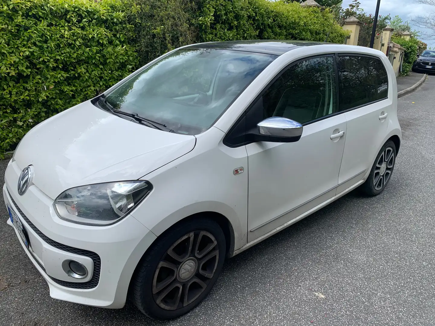 Volkswagen up! up! 2012 5p 1.0 High 75cv asg Wit - 2