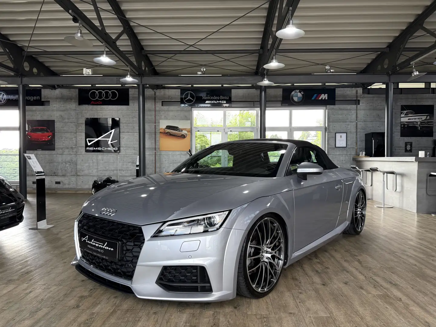 Audi TT Roadster 40 TFSI S-Line*VIRTUAL*LED*NAVI*KW* Srebrny - 2
