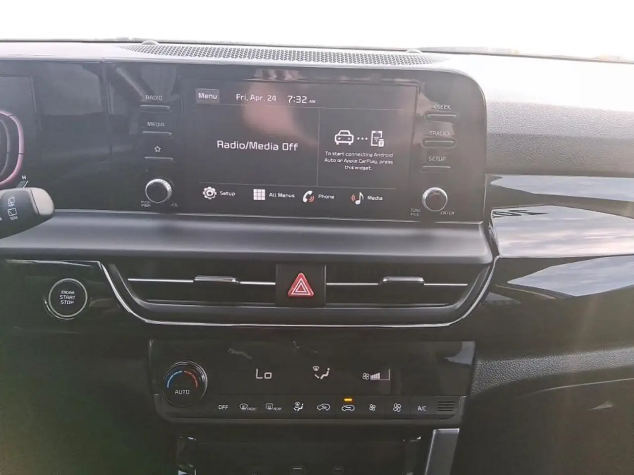 Kia Seltos снимка Kia Seltos