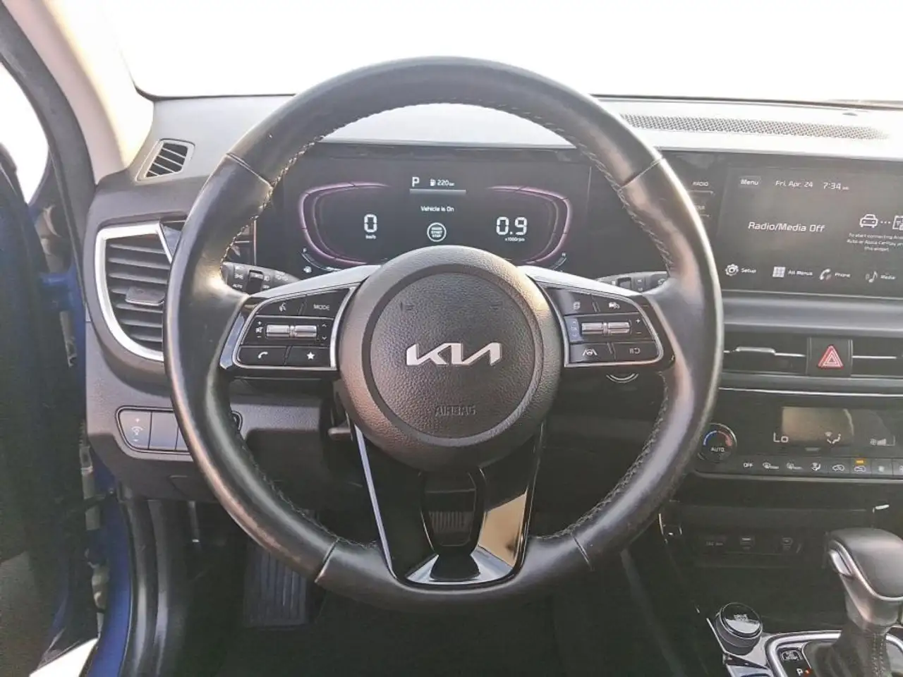 Kia Seltos снимка Kia Seltos