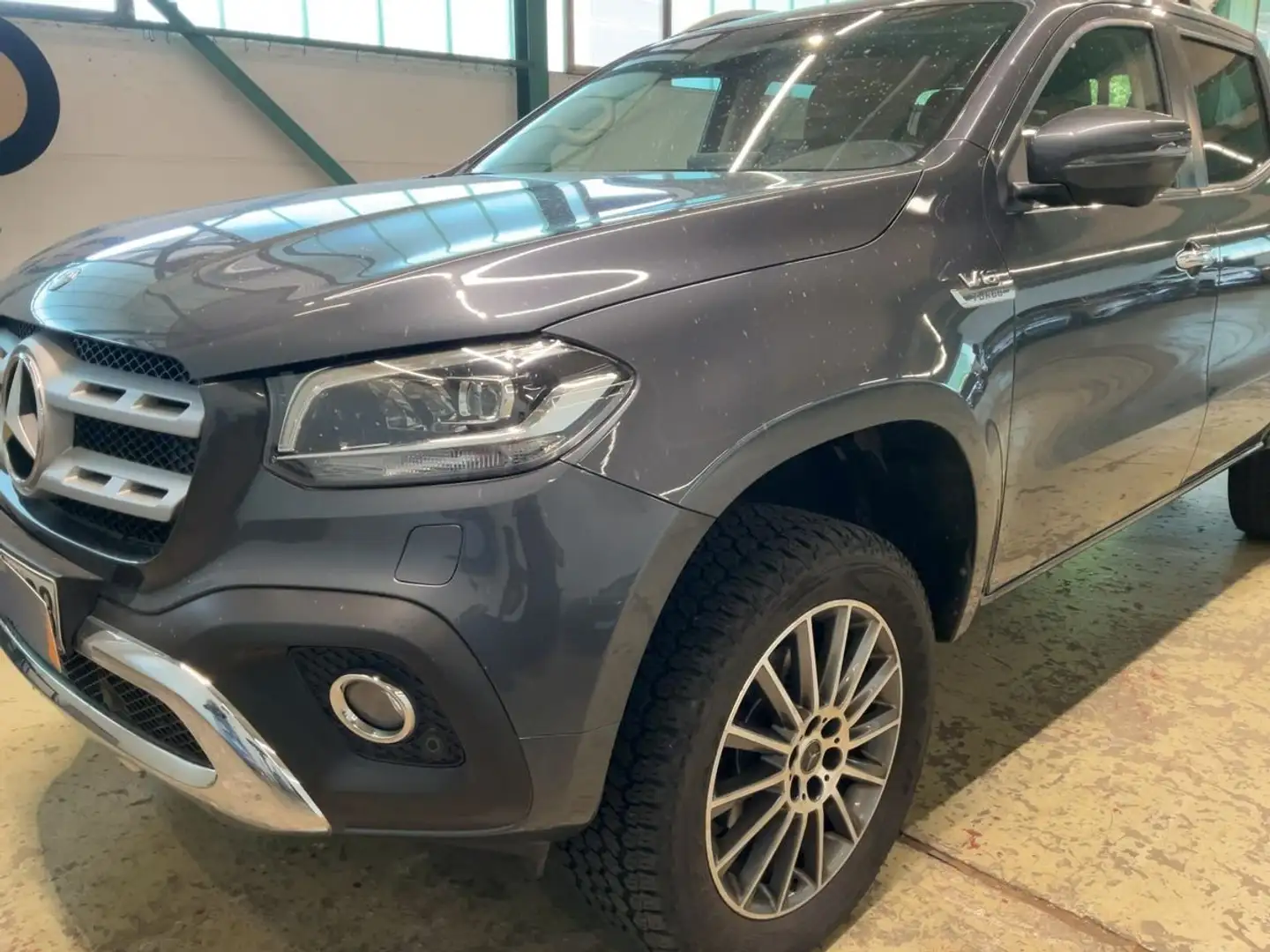 Mercedes-Benz X 350 X350d Power EDITION Style AHK WinterP LED Comand Grau - 2