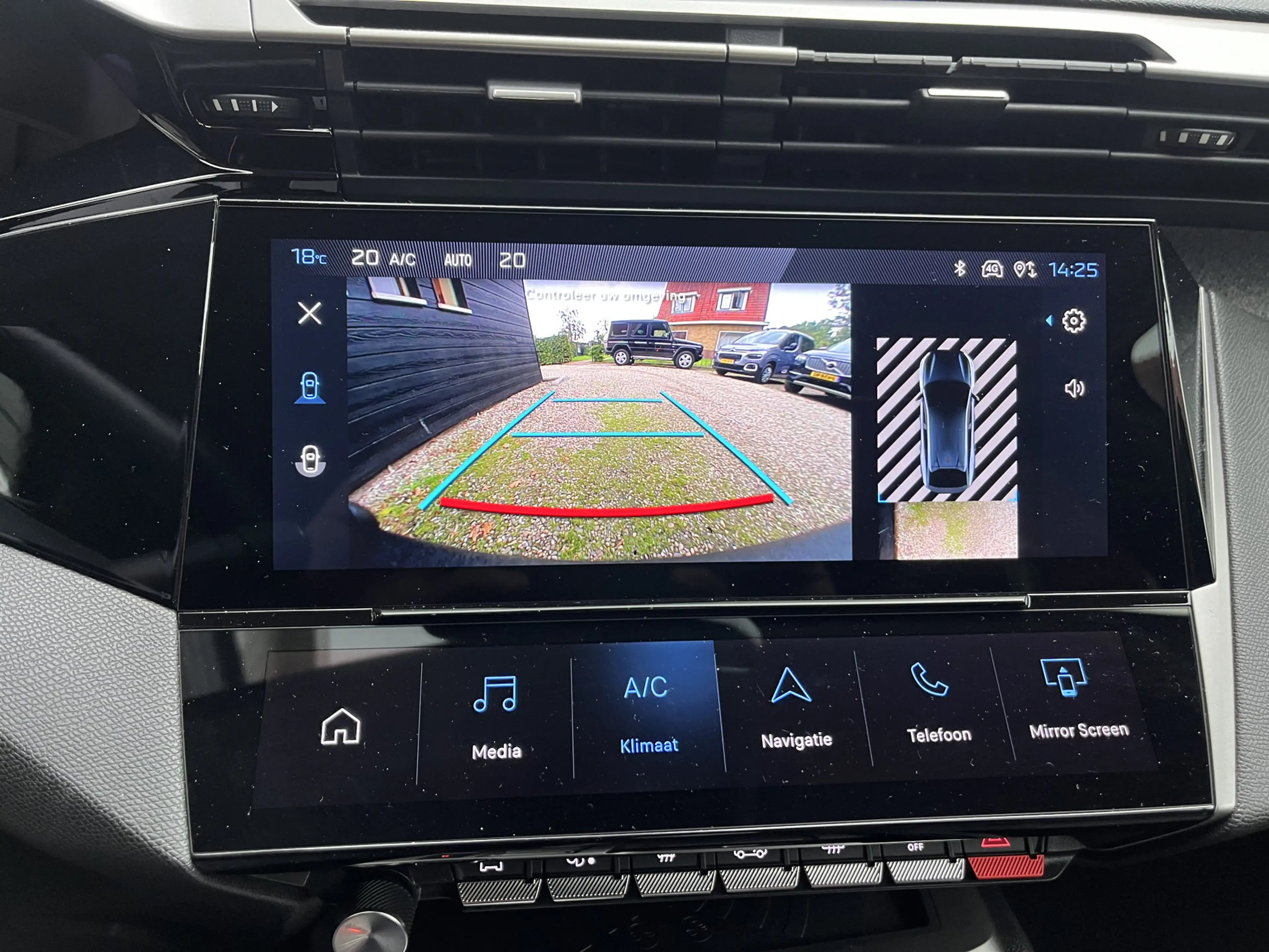Peugeot 408 1.2 Hybrid 145 e-DCS6 Allure Aut/Ecc/Navi/Camera — photo 12