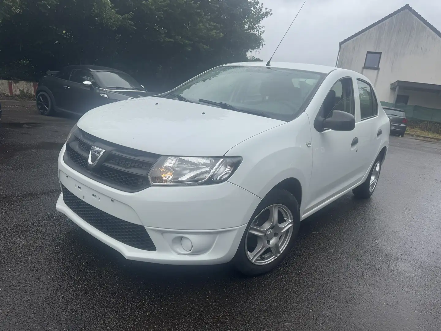 Dacia Logan 1.2 Wit - 1