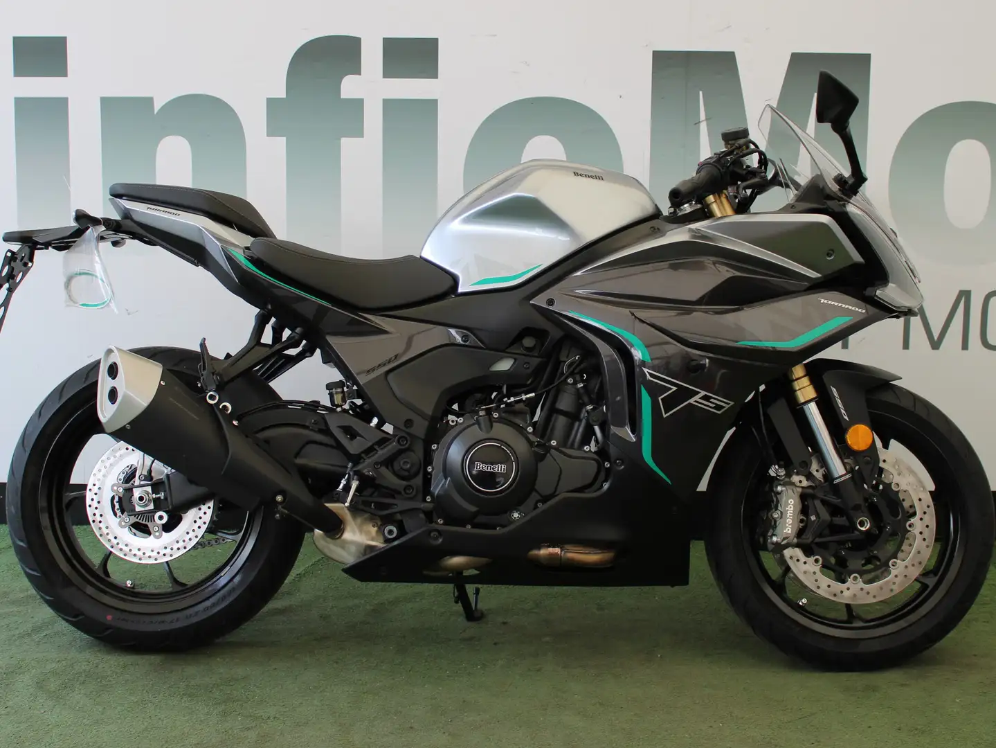 Benelli Tornado 550 - 1