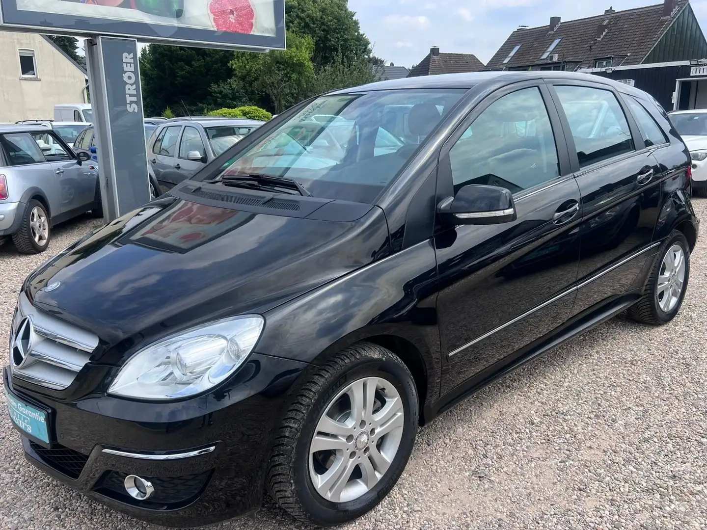 Mercedes-Benz B 180 B -Klasse B 180*1HAND*TOP*AUTOMATIK* Negro - 2