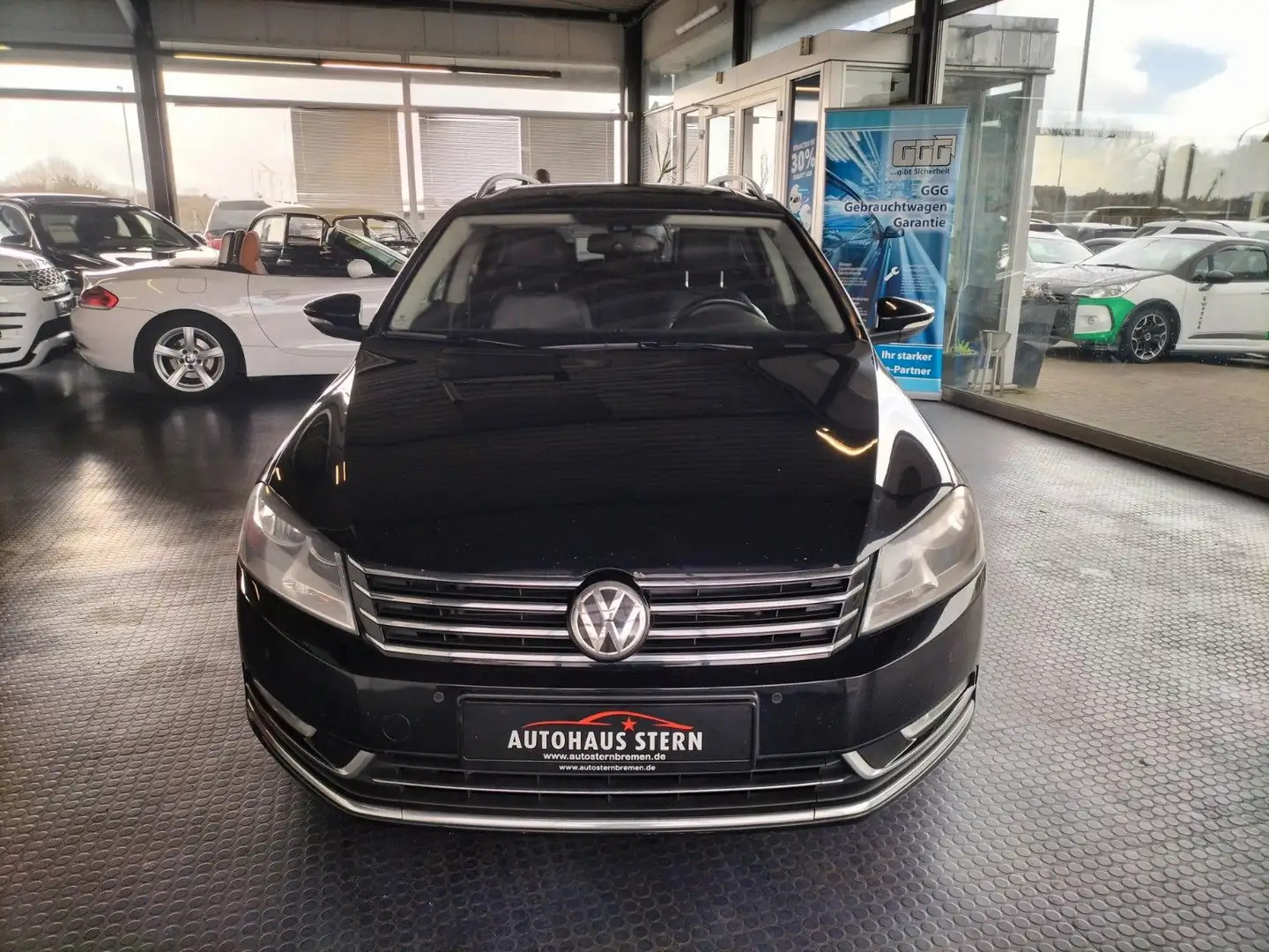 Volkswagen Passat Variant Highline 4Motion Schwarz - 2