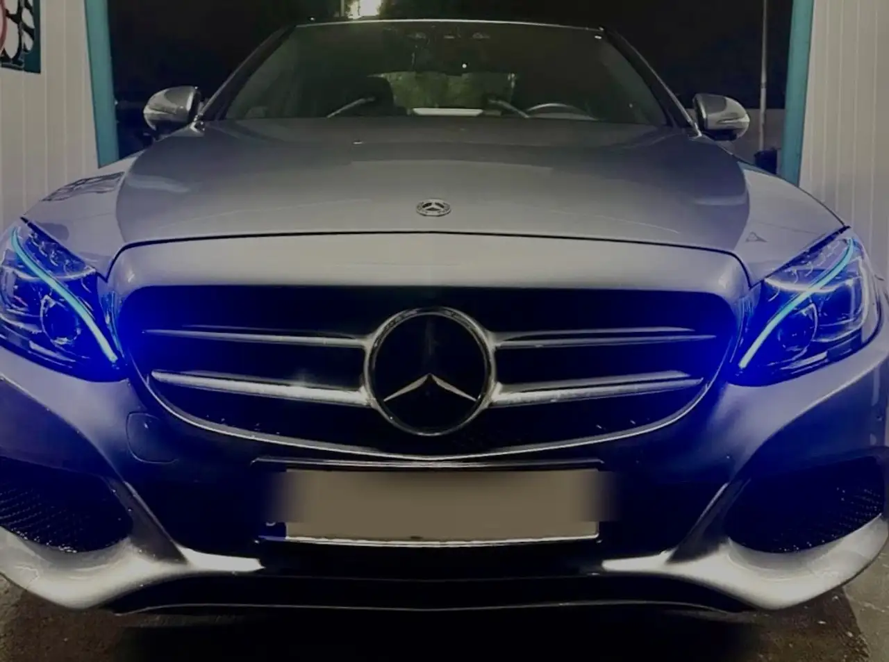 Mercedes-Benz C 200