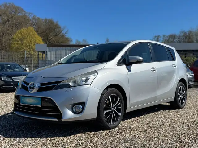 Toyota Verso 1.8 Executive Bi-Xenon Navi Kamera