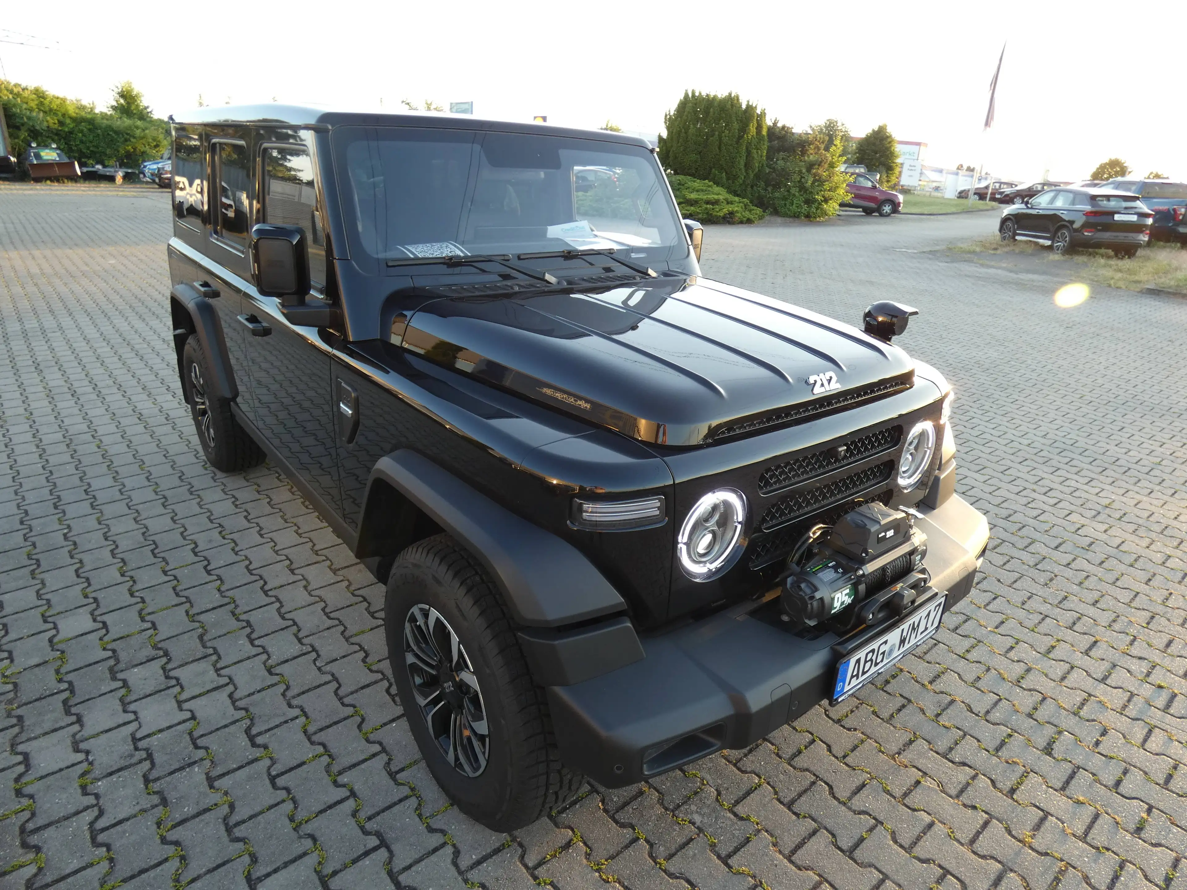 BAW 212 2,0 TCI 4x4 Automatik Leder Seilwinde Kamera AHK Scheibentönung Sitzheizung Sitzkühlung Unterbodenschutz — photo 6