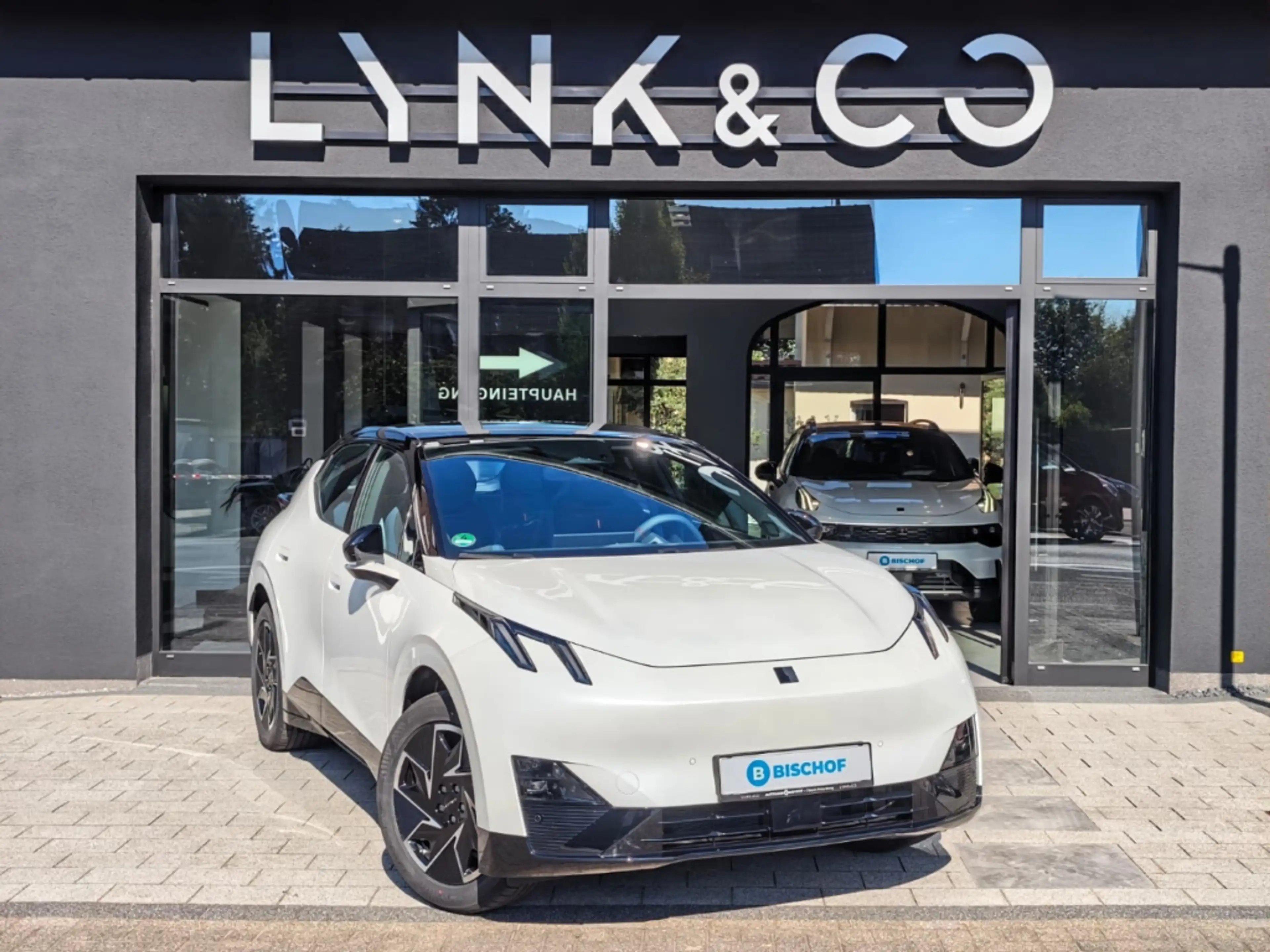 Lynk & Co 02 More 200 kW Panorama Navi Leder Digitales Cockpit
