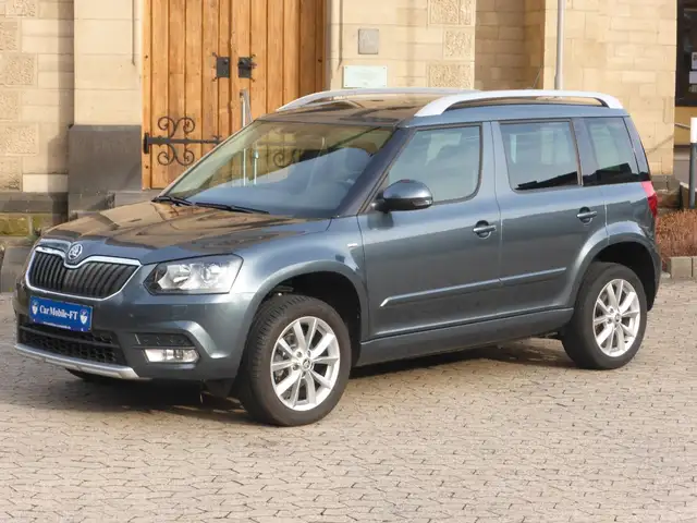 Skoda Yeti Joy*1HD*PANO*NAVI*LED*BIXNON*TEMPOMAT*SITZH