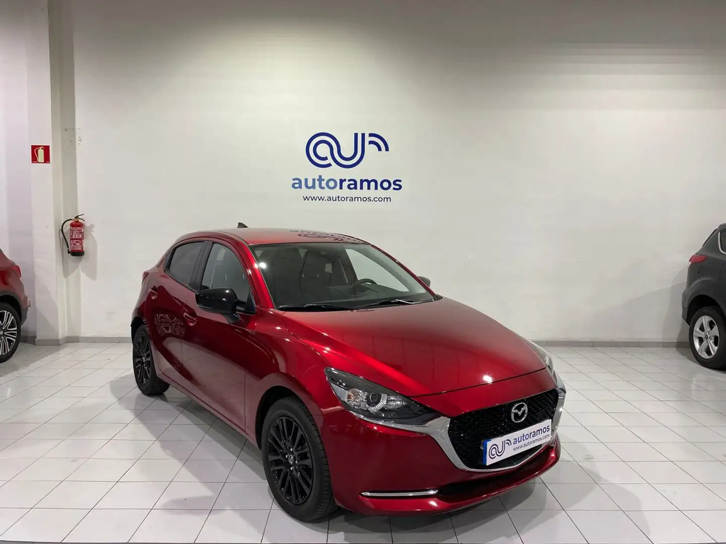 Mazda 2 HOMURA 1.5 E-SKYACTIV-G 90 CV 5P Rojo - 1