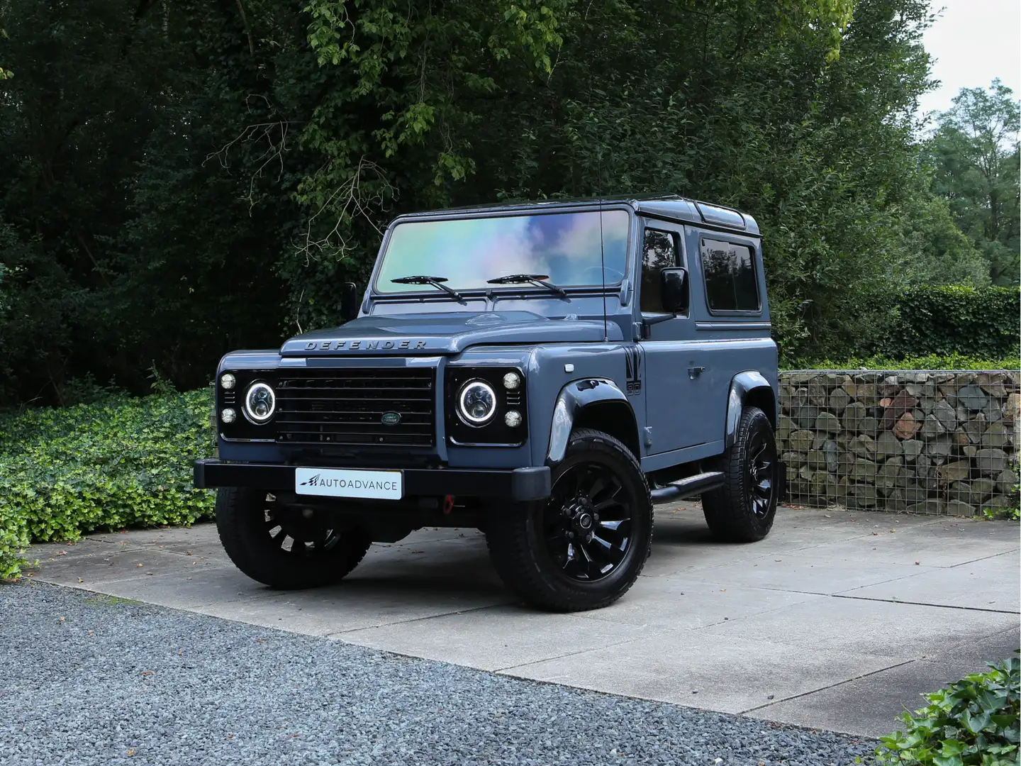 Land Rover Defender 90 TD4 Commercial Porsche PTS Arctic Grey - 1