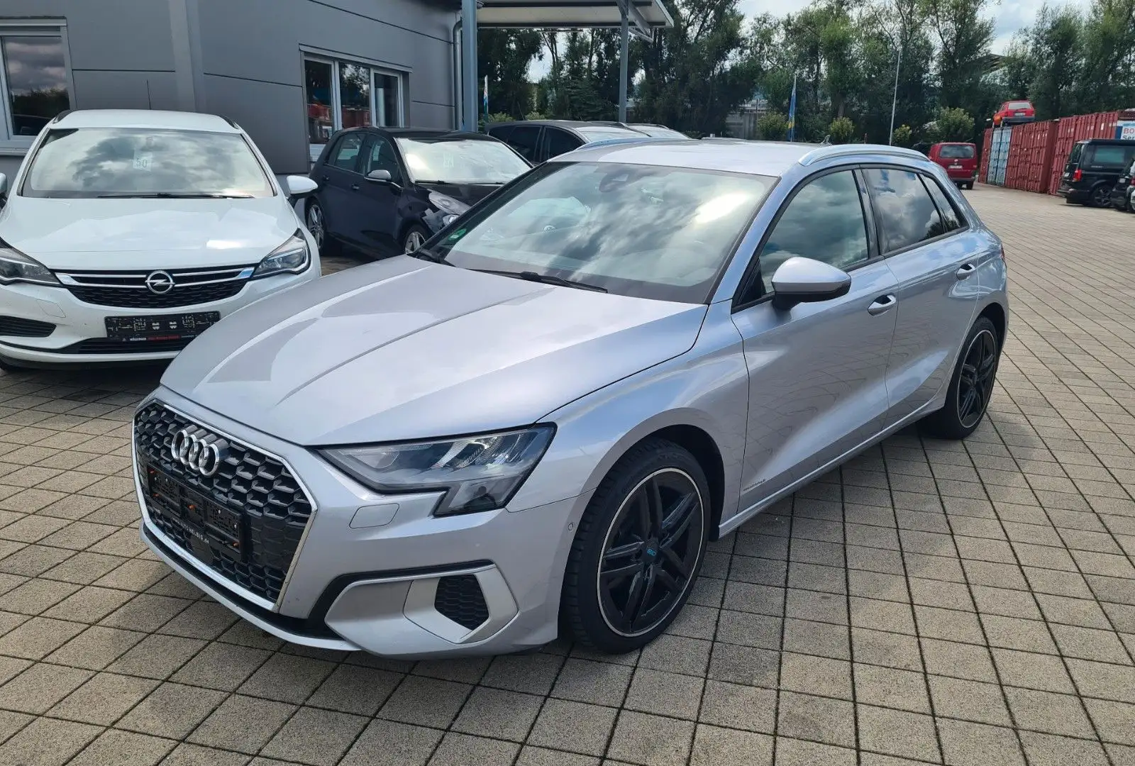 Audi A3 Sportback 35 TDI advanced Argento - 1