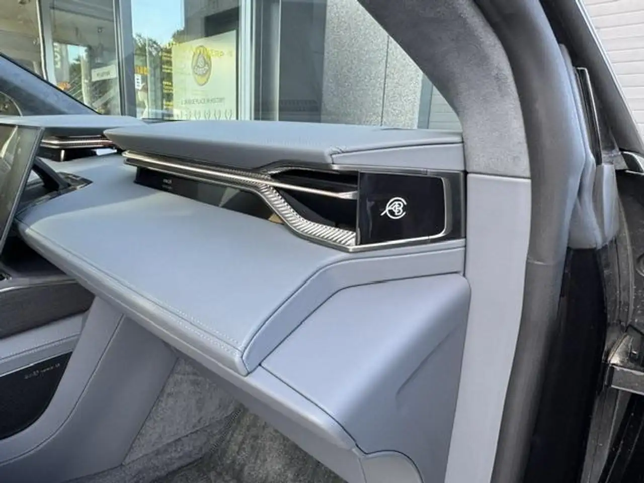 Lotus Eletre 2023
