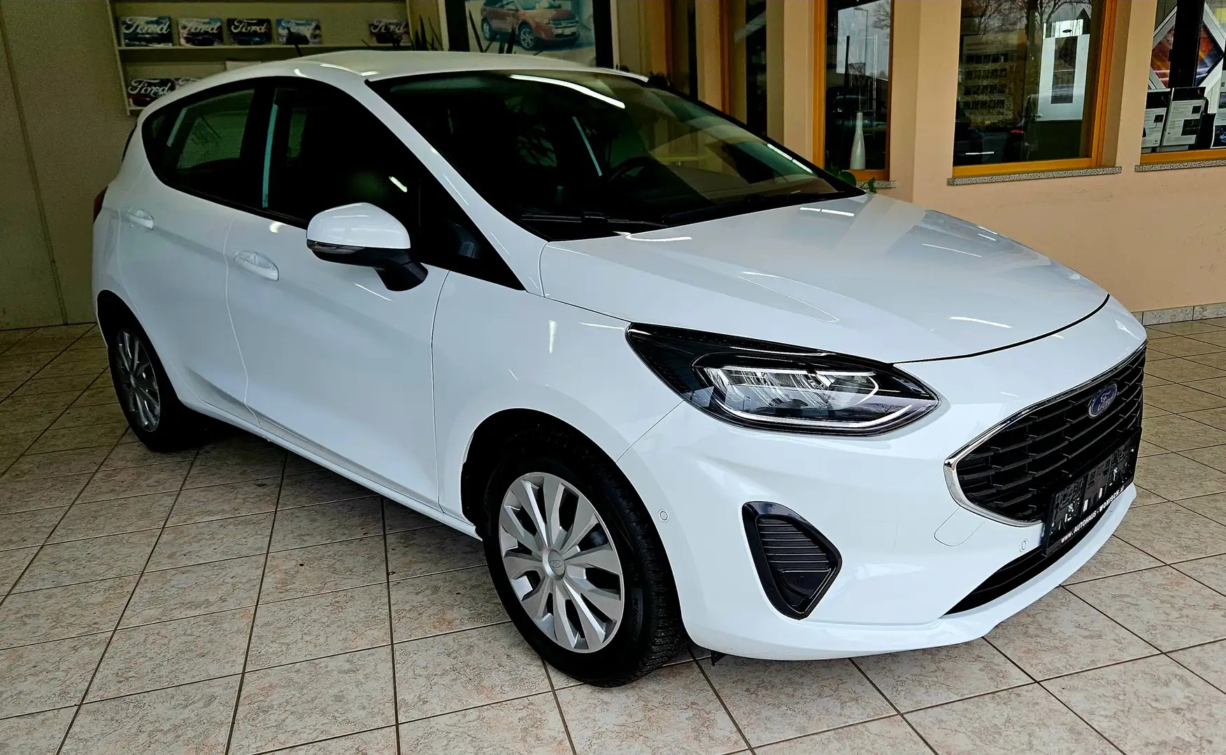 Ford Fiesta *LED *Tempomat*Sitz Heiz.*Lenkrad Heiz*Winterpak. Weiß - 1