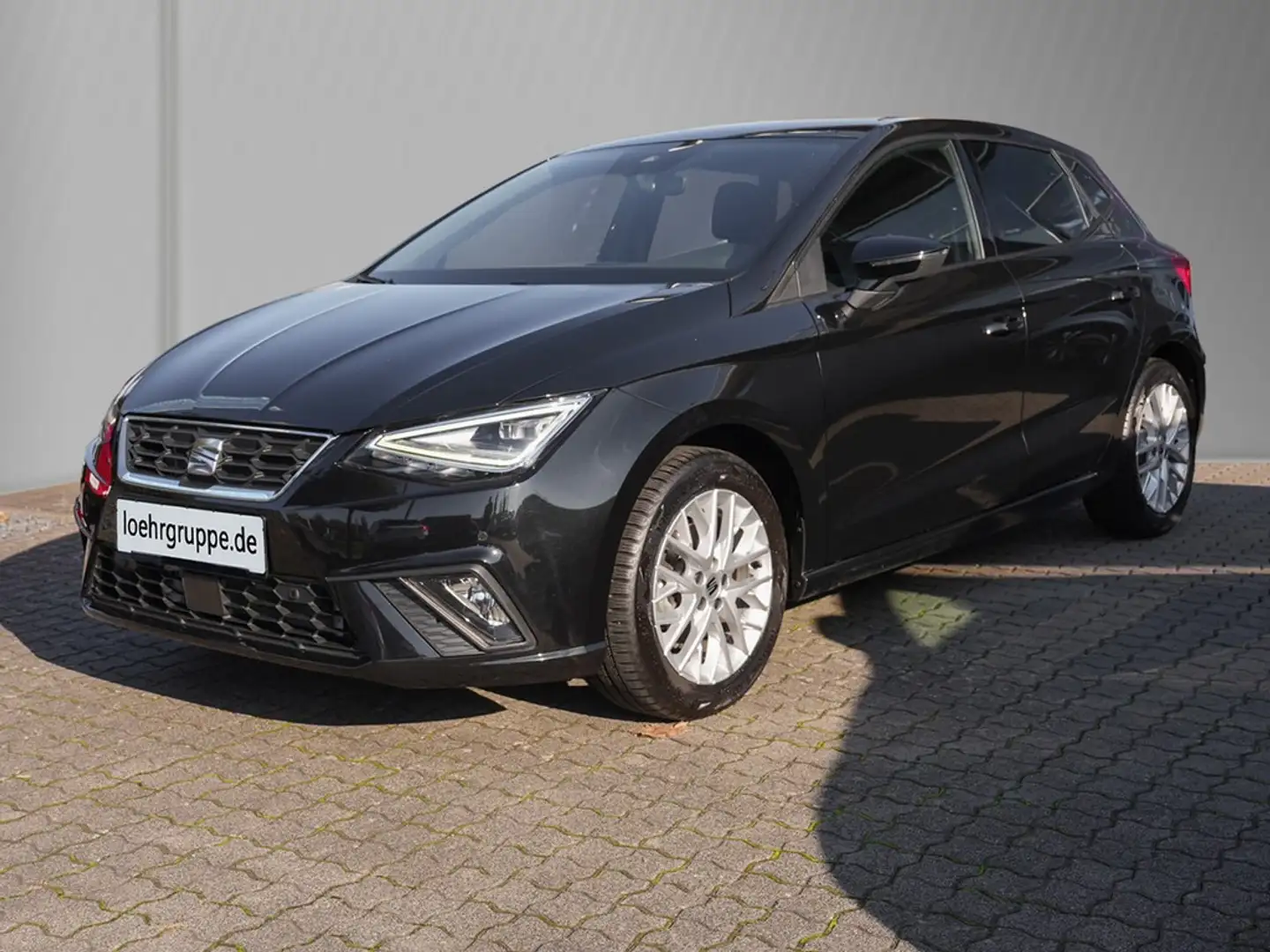 SEAT Ibiza 1.0 TSI FR /Navi/LED/ACC/RFK/Full-Link/DAB Schwarz - 2