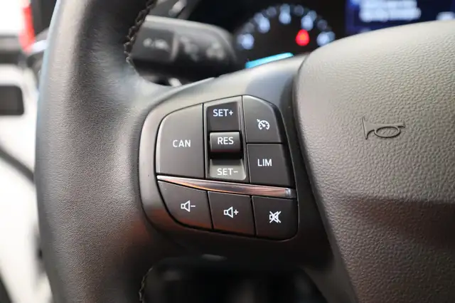 Ford Fiesta view 9