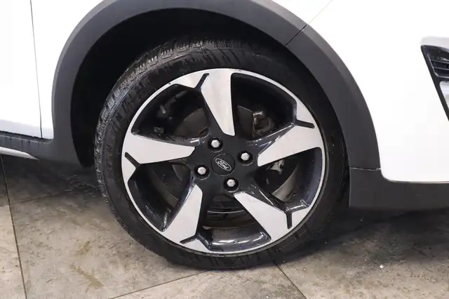 Ford Fiesta view 5