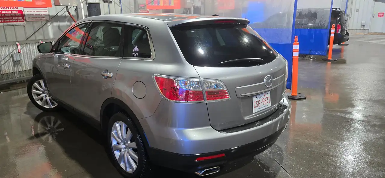 Mazda CX-9 снимка Mazda CX-9