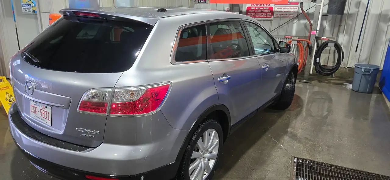 Mazda CX-9 снимка Mazda CX-9