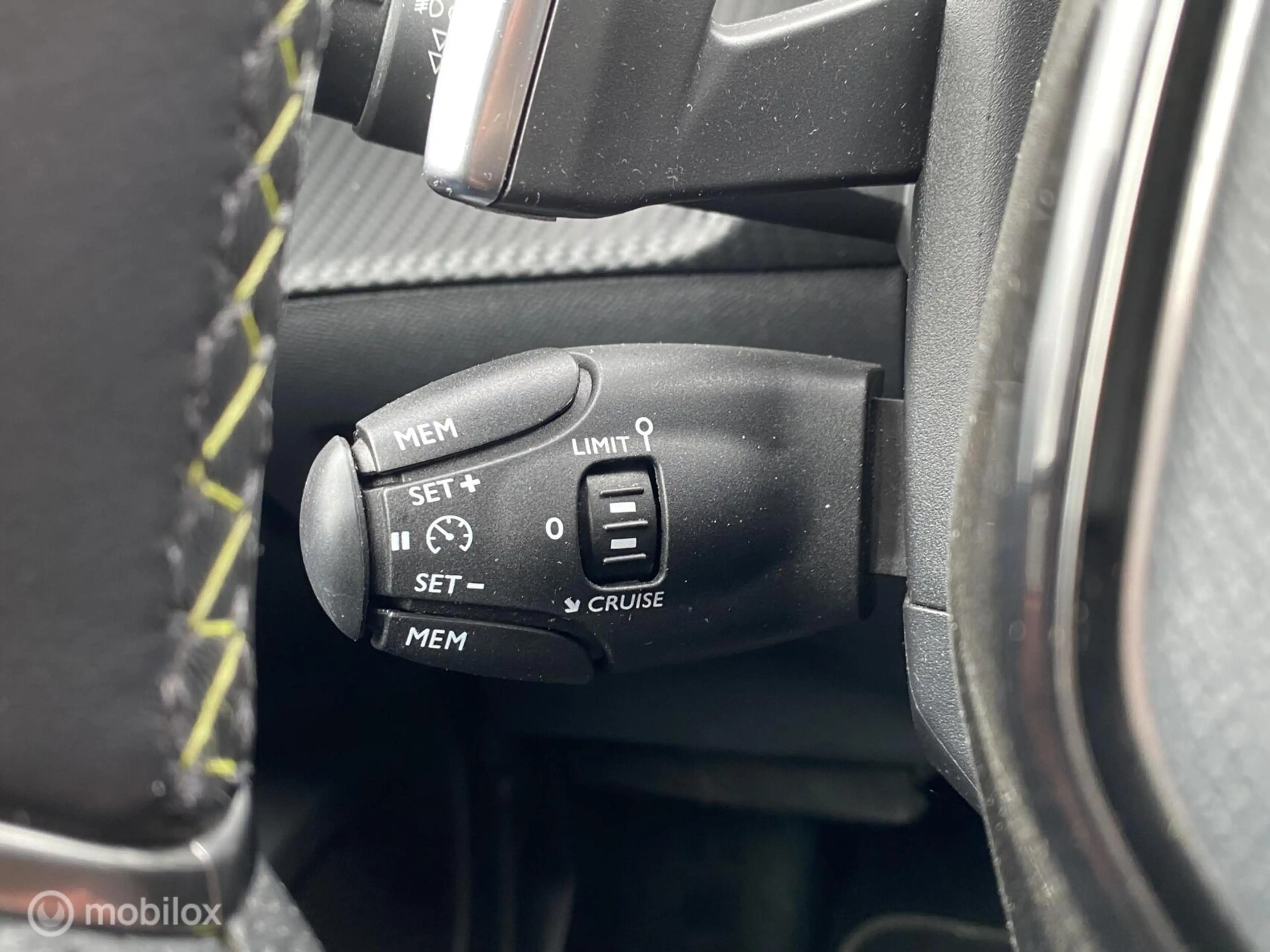 Peugeot 2008 1.2 PureTech Active | Trekhaak | Cruise | Climate — photo 7