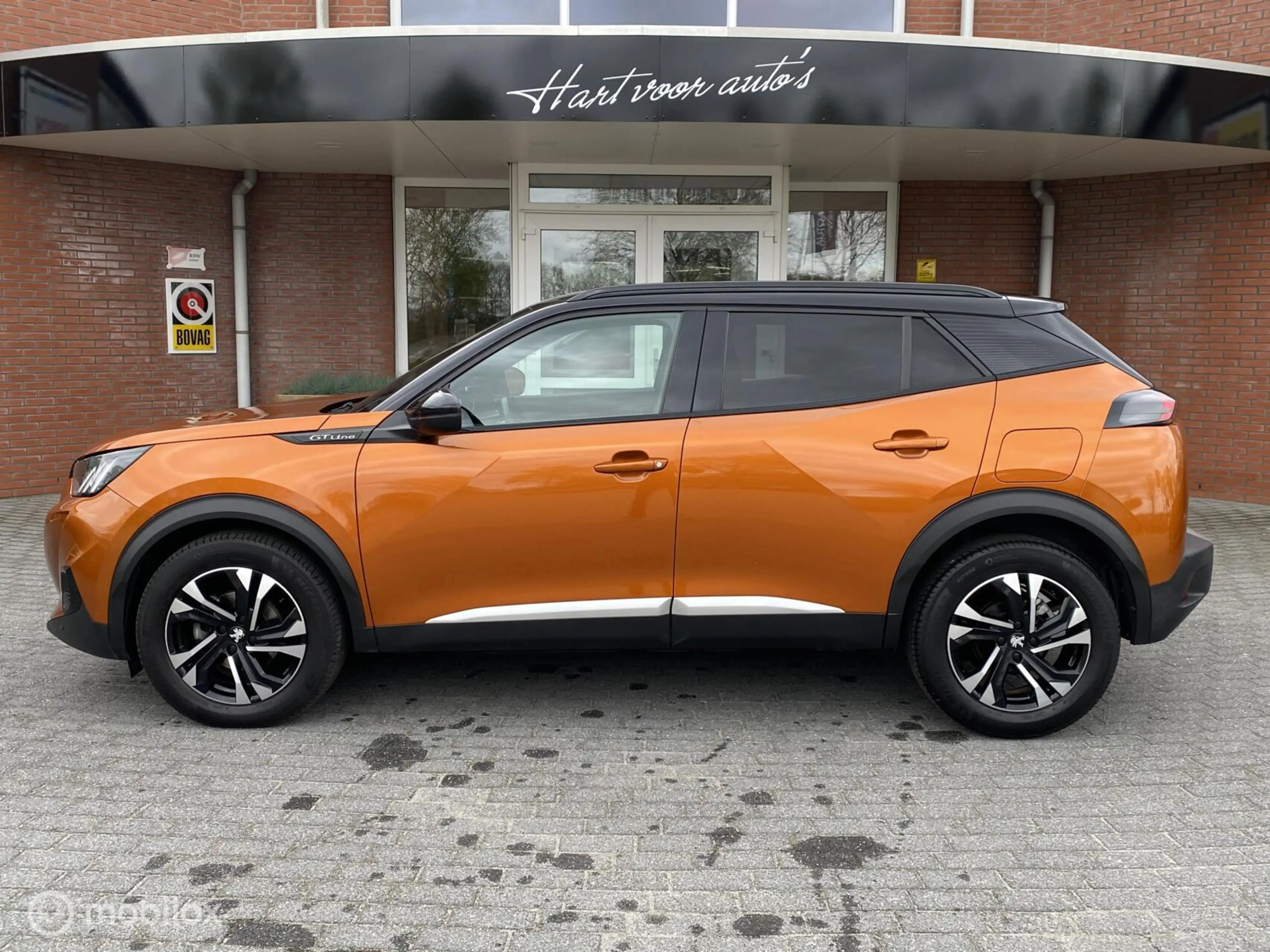 Peugeot 2008 1.2 PureTech Active | Trekhaak | Cruise | Climate — photo 2