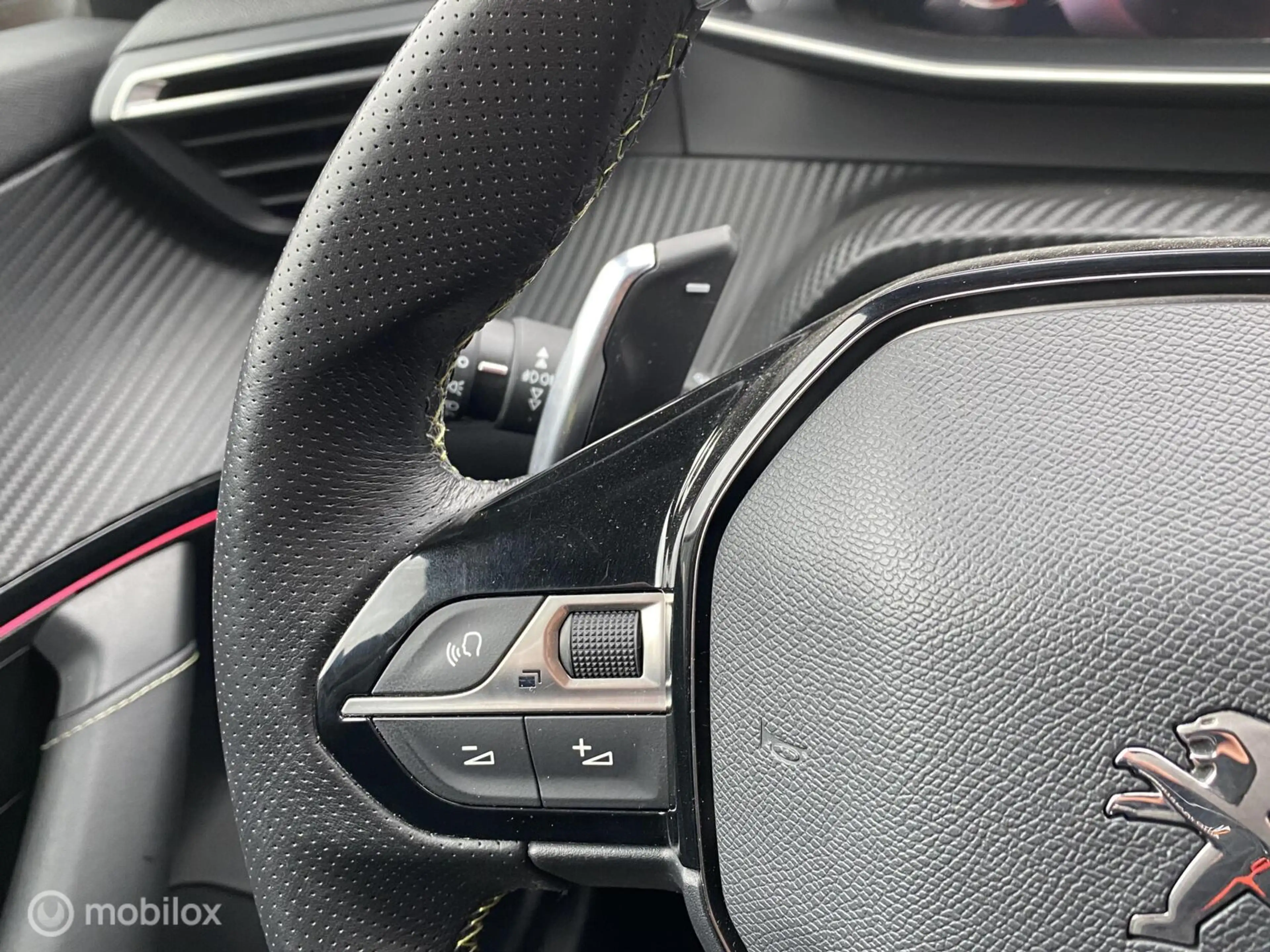 Peugeot 2008 1.2 PureTech Active | Trekhaak | Cruise | Climate — photo 8