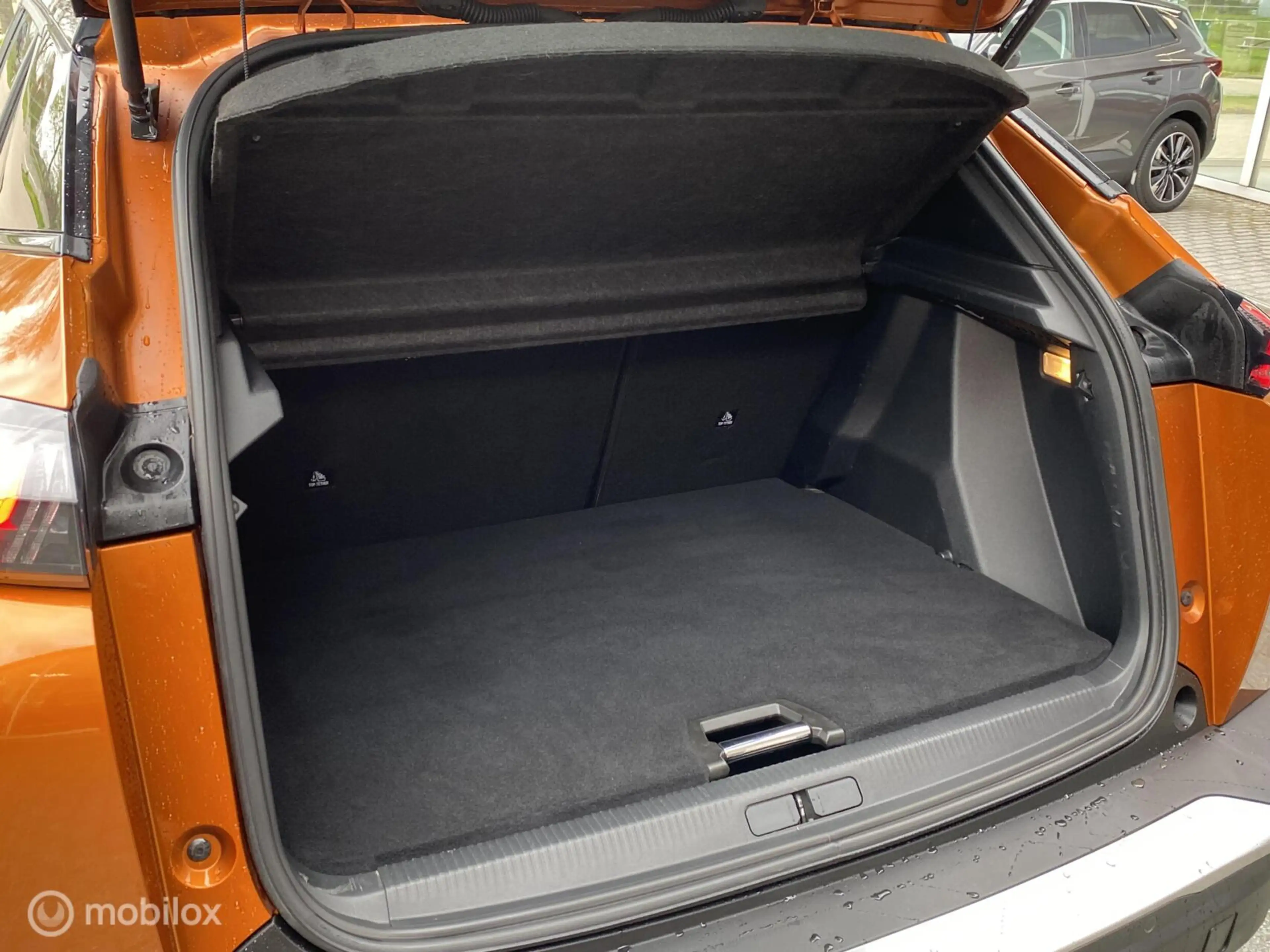 Peugeot 2008 1.2 PureTech Active | Trekhaak | Cruise | Climate — photo 18