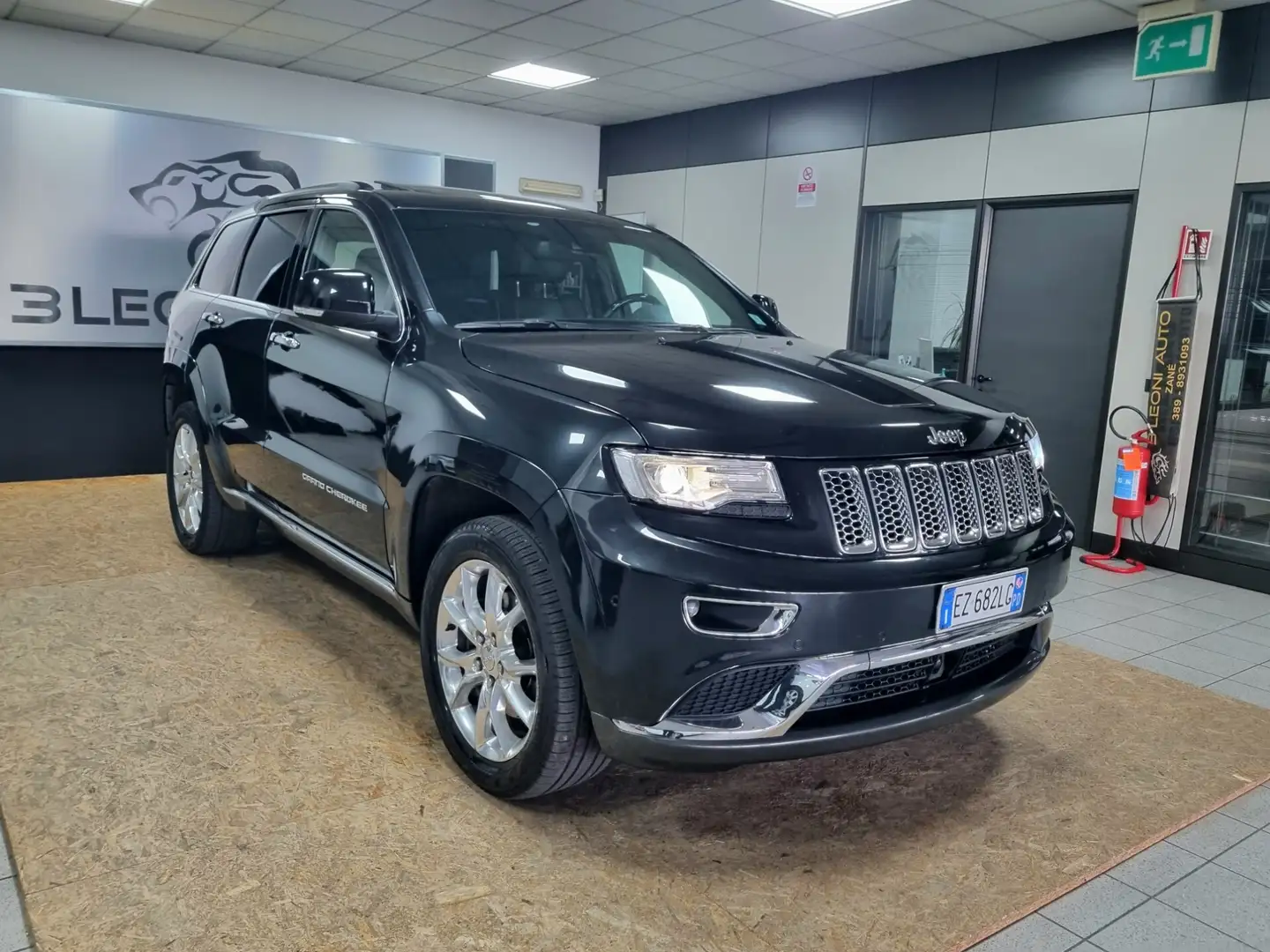 Jeep Grand Cherokee Grand Cherokee 3.0 V6 CRD 250 CV Multijet II Summi Nero - 2