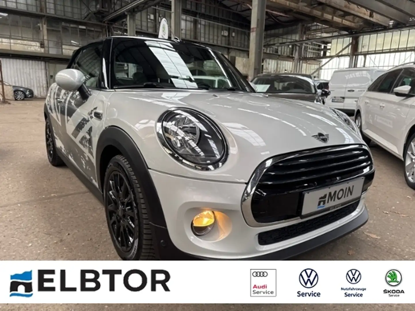 MINI Cooper Cabrio 1.6 Navi SHZ PDC Silber - 1